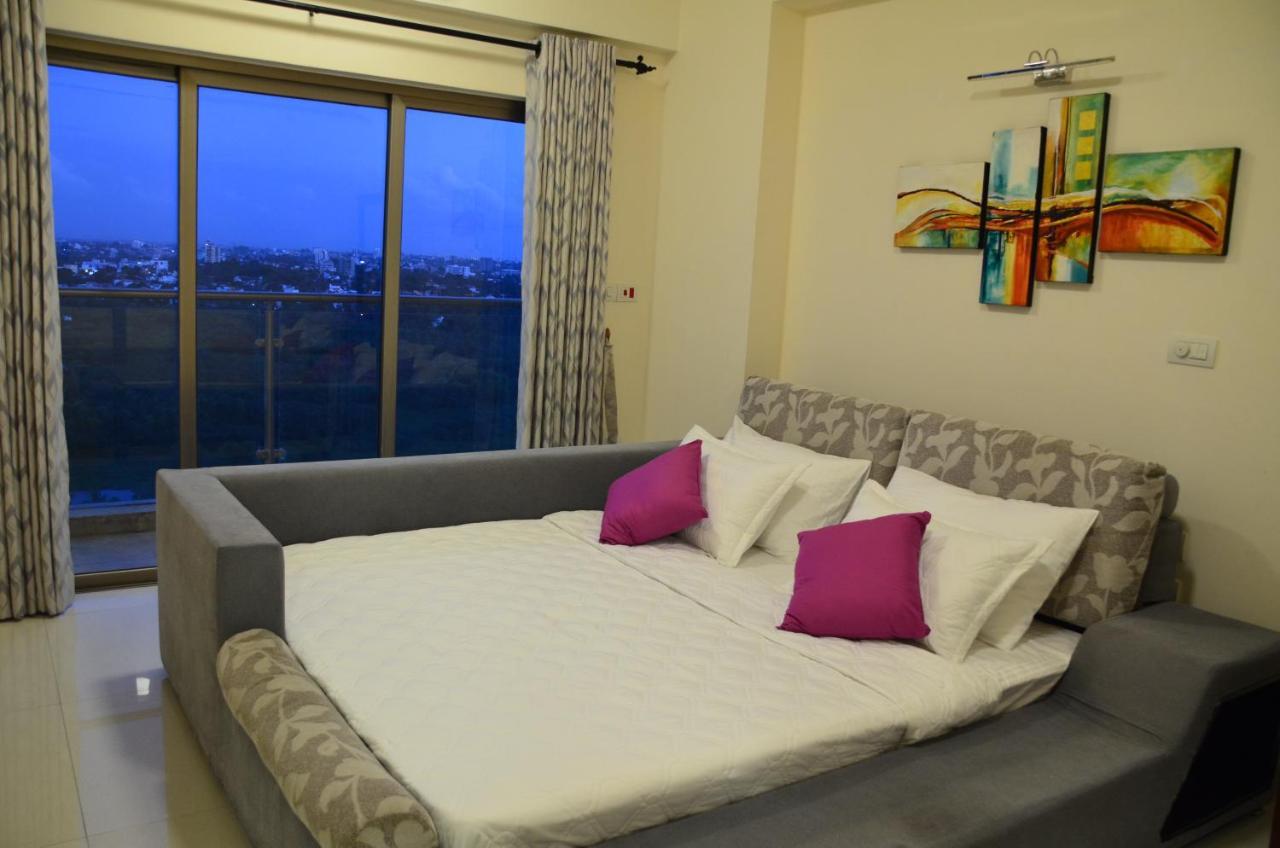 Atrium - Iconic Apartment Sri Jayewardenepura Kotte Bagian luar foto